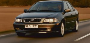 volvo v40