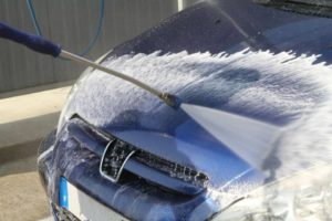 samochód przed zimą
