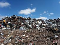 Coraz więcej śmieci na dzikich wysypiskach. To zagrożenie dla środowiska